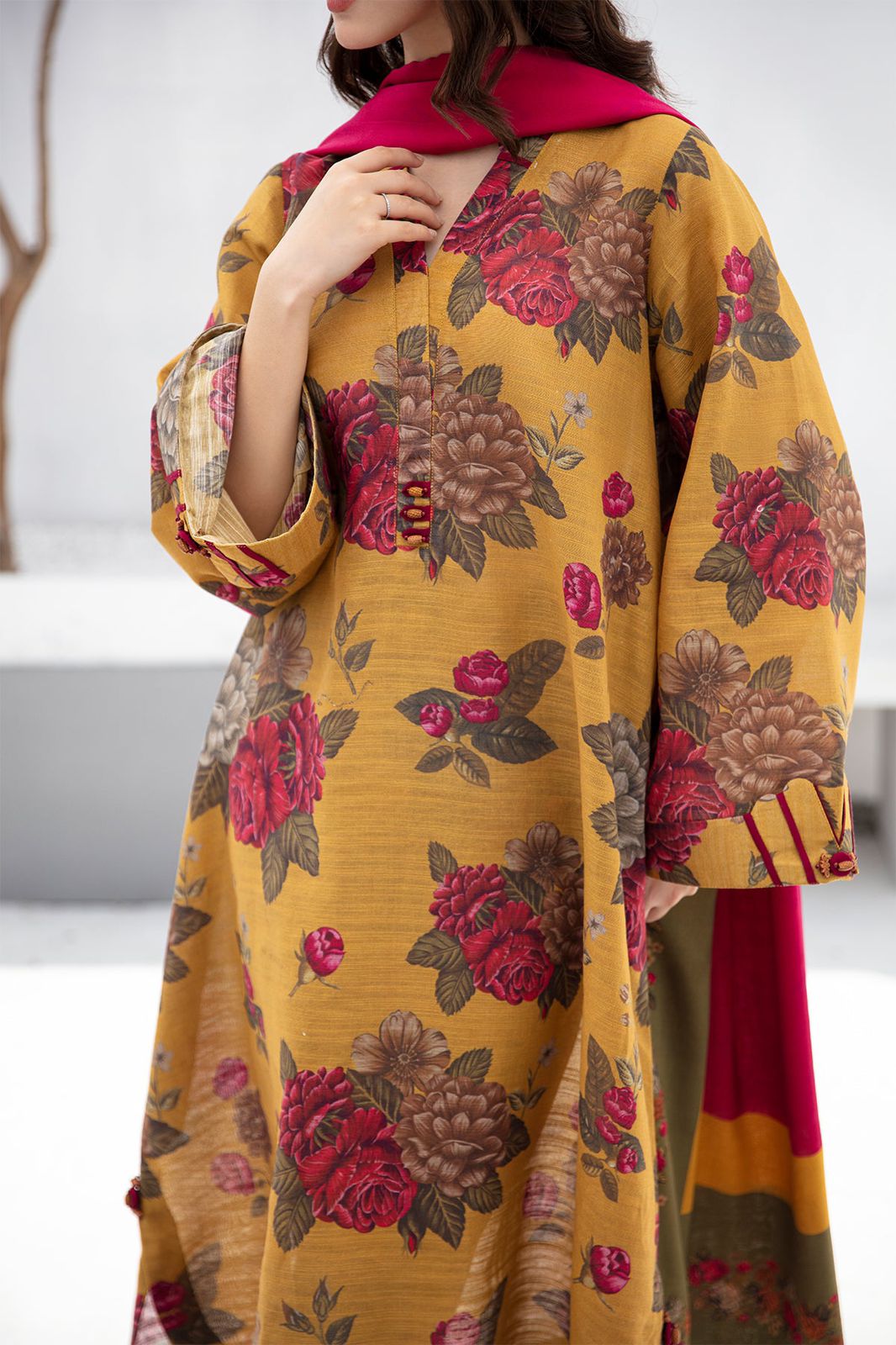 BAROQUE - 3PC Lawn Printed Shirt With Voile Printed Dupatta-766