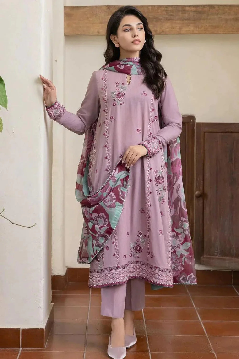 Jazmin Lawn 3PC Embroidered With Printed Dupatta-303