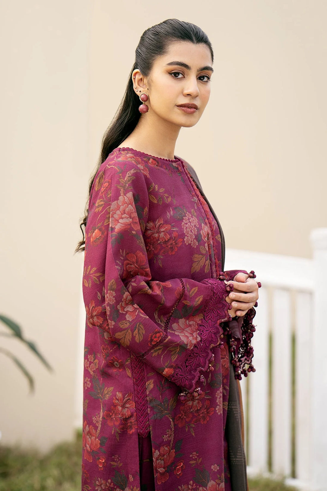 KARANDI 3PC  PRINTED SHIRT WITH KARANDI PRINTED DUAPTTA AND TROUSER-811