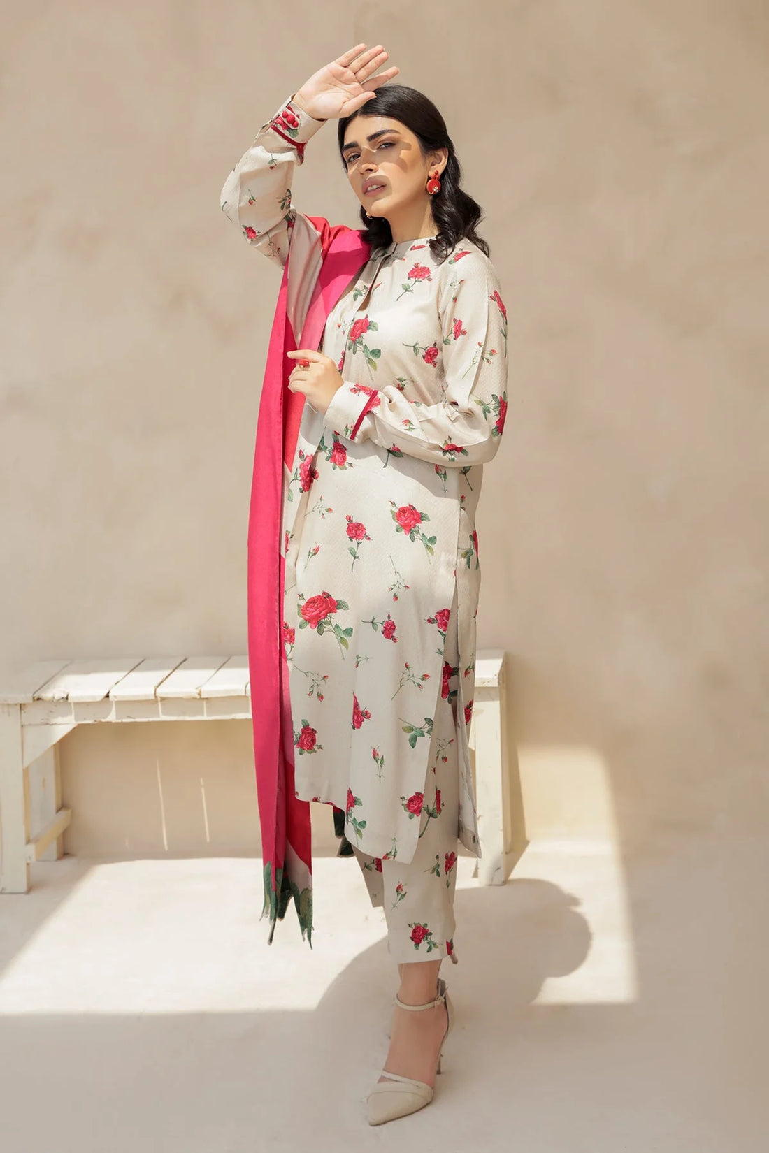 KARANDI 3PC  PRINTED SHIRT WITH KARANDI PRINTED DUAPTTA AND TROUSER-805