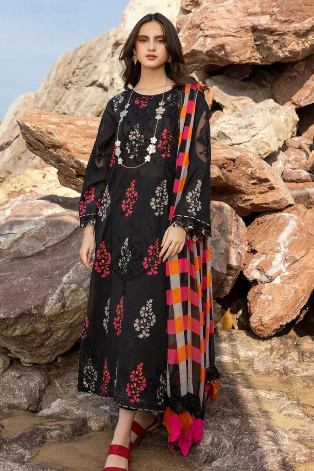 3PC Lawn Printed Shirt With Voile Printed Dupatta-1503