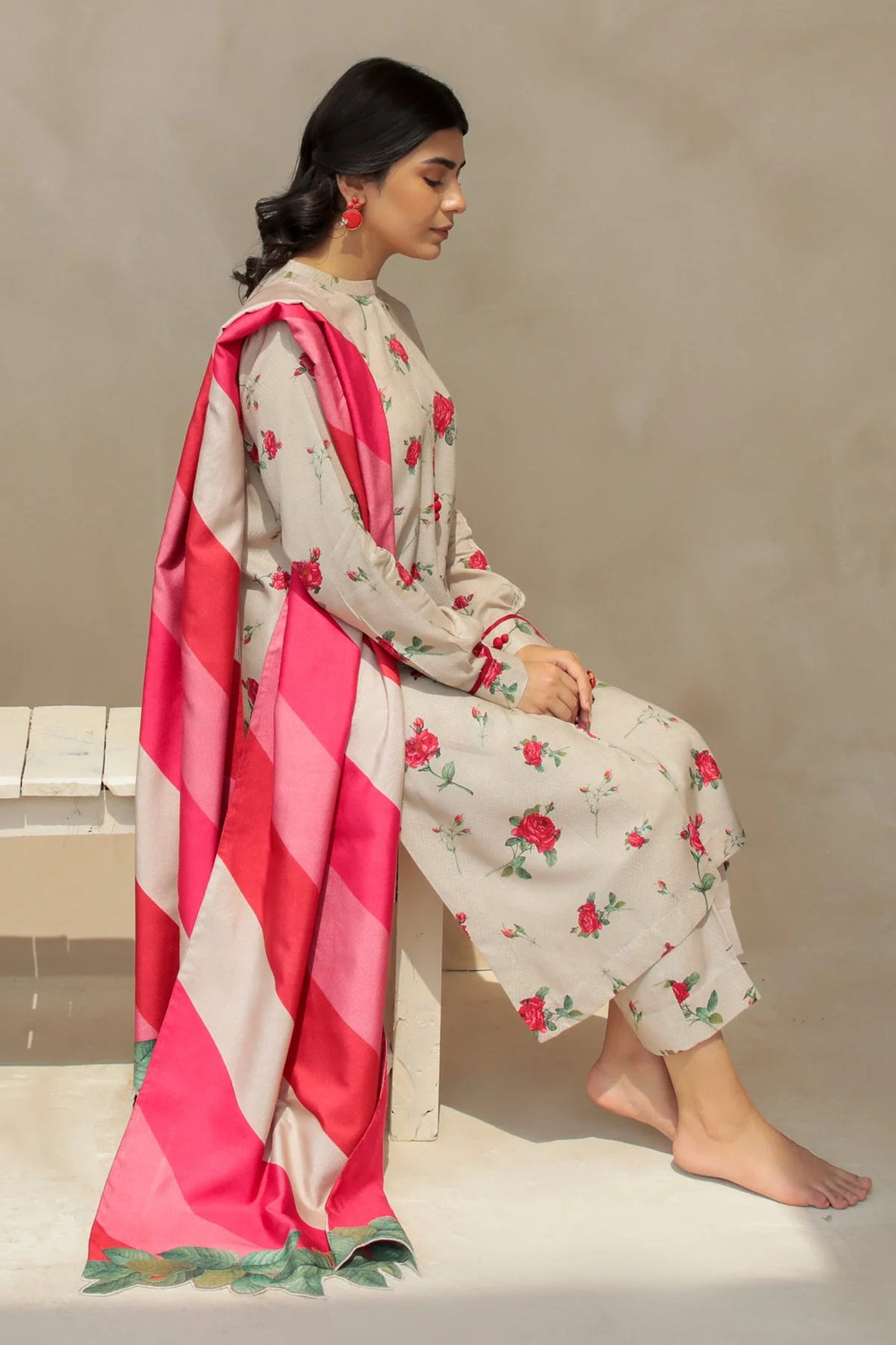 KARANDI 3PC  PRINTED SHIRT WITH KARANDI PRINTED DUAPTTA AND TROUSER-805