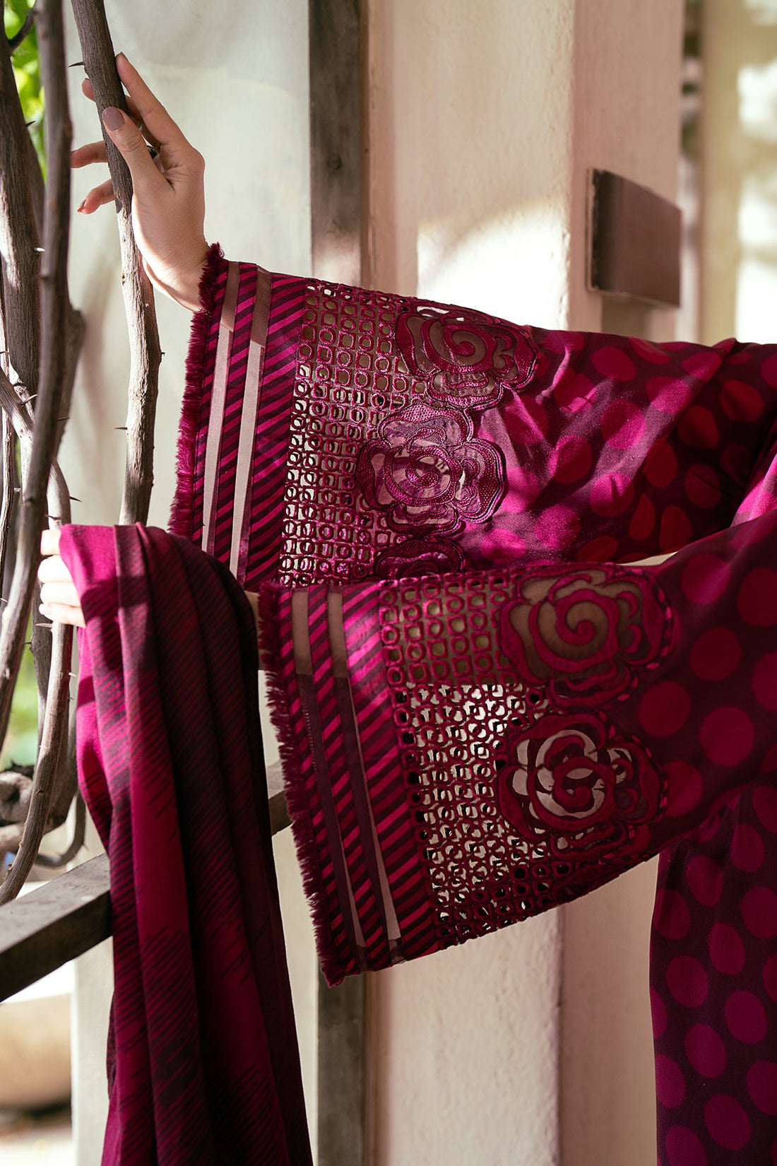 3PC KARANDI PRINTED SHIRT WITH KARANDI PRINTED DUAPTTA AND TROUSER-829