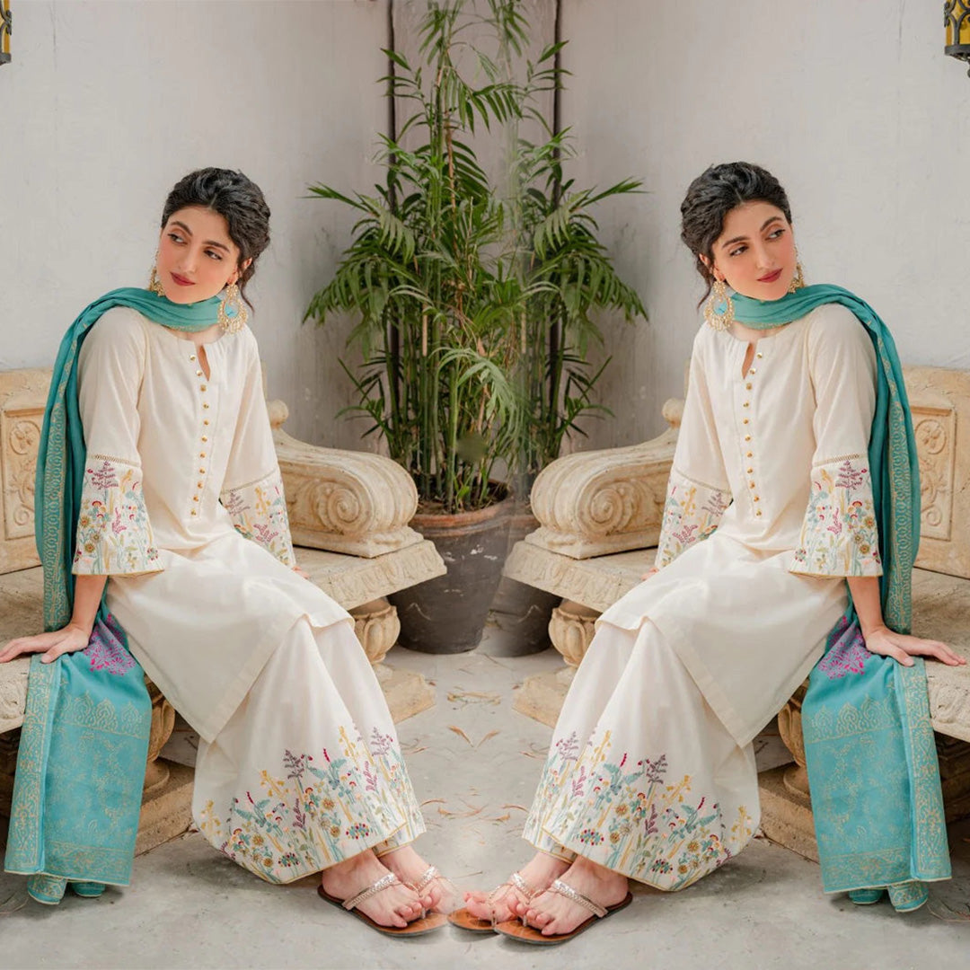 Khaddar 3PC Embroidered-624