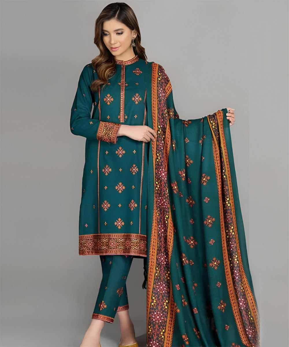 Lawn-3PC Embroidered with Lawn Embroidered Dupatta-1118