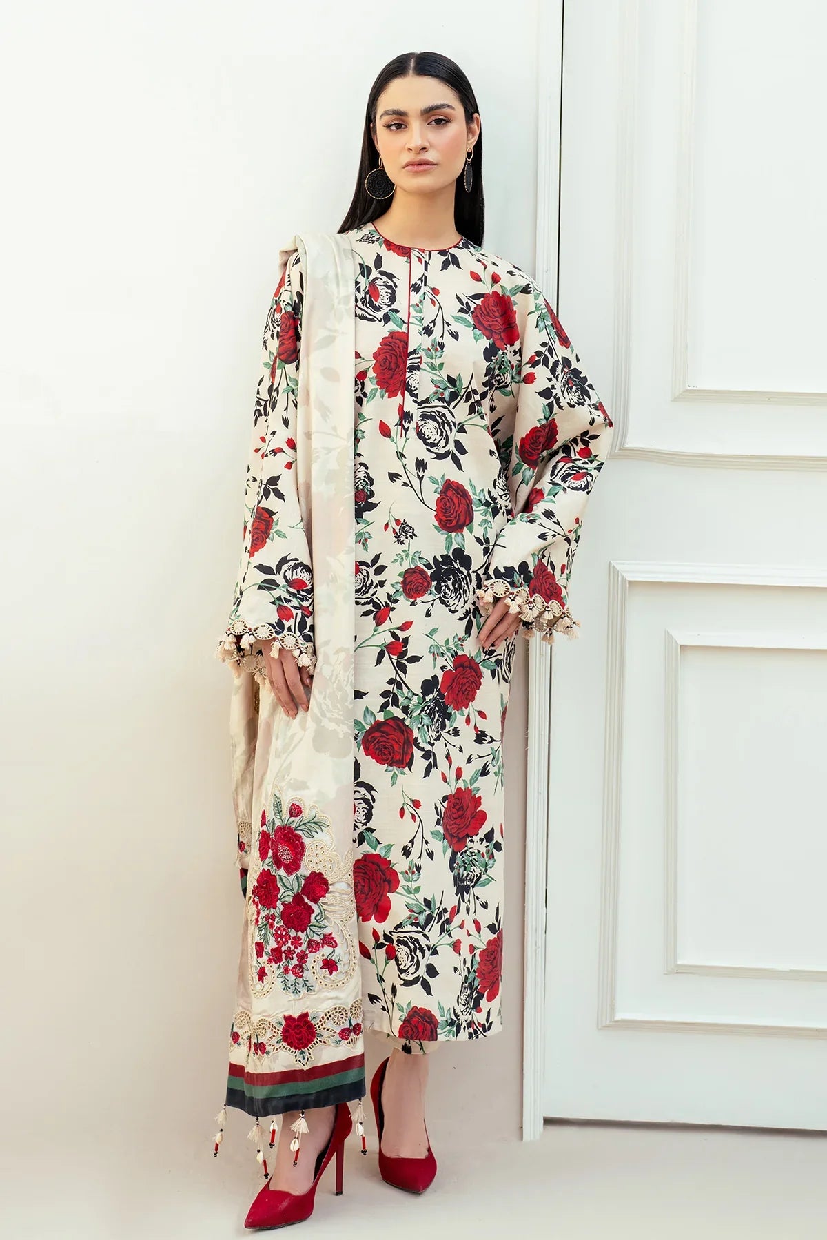 3PC-Printed Lawn Zarri Shirt With Voile Printed Dupatta-1517