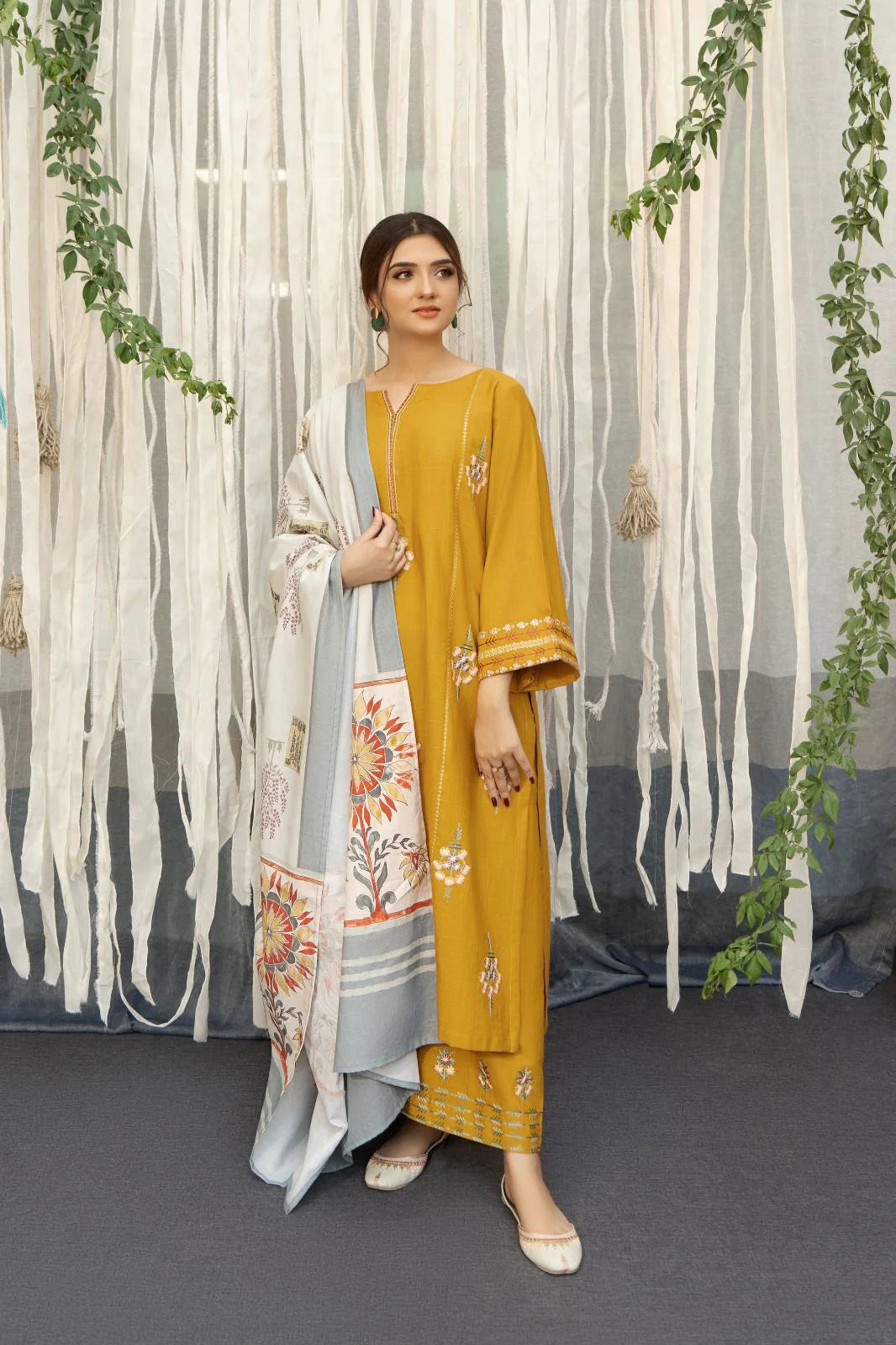 Lawn 3PC Embroidered-727