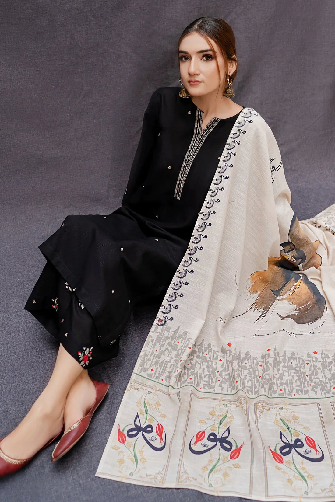 LAWN 3PC EMBROIDERED WITH DIGITAL PRINTED DUPATTA-1026