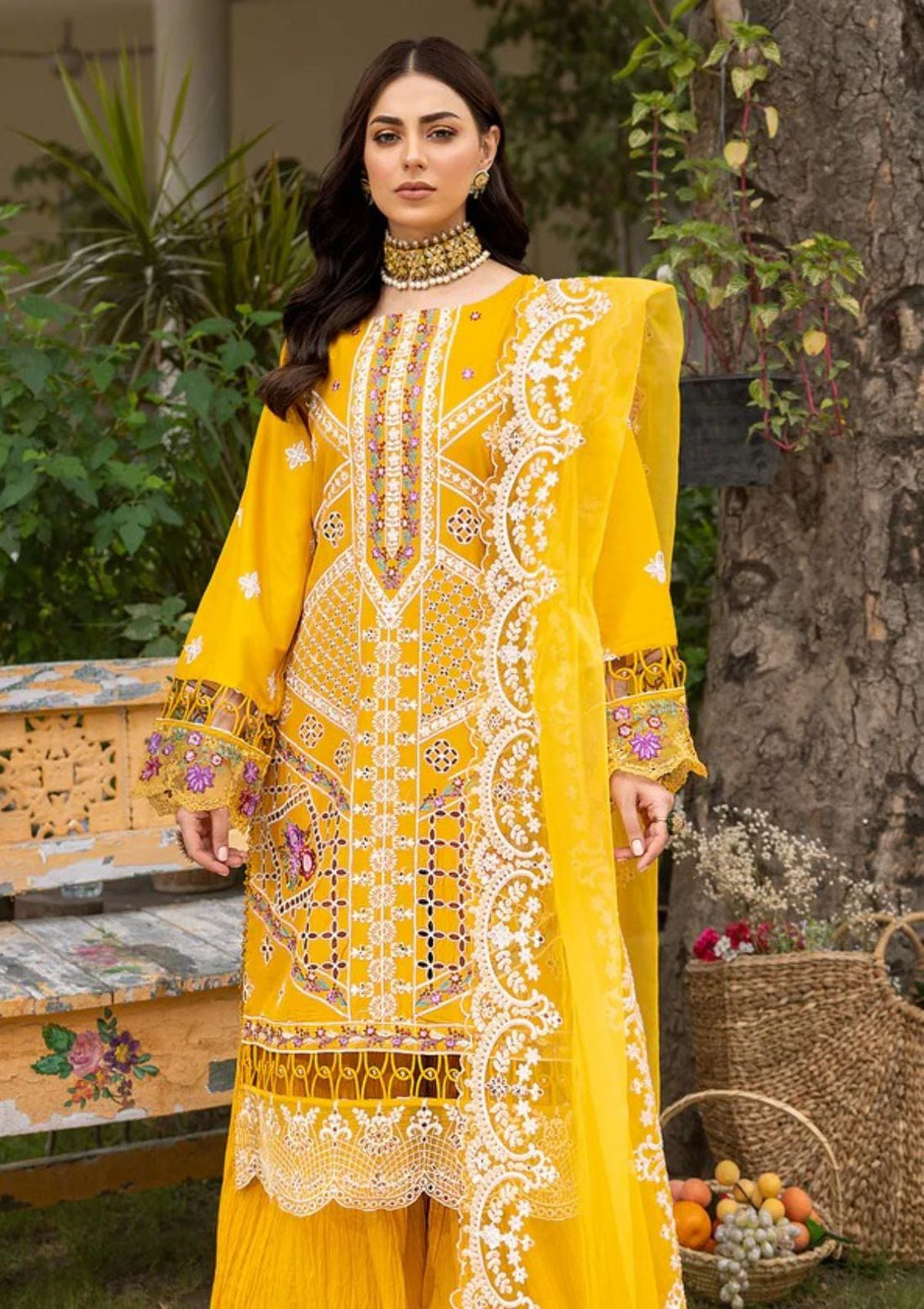 Lawn Chikenkari 3PC Embroidered With Organza Embroidered Dupatta-341