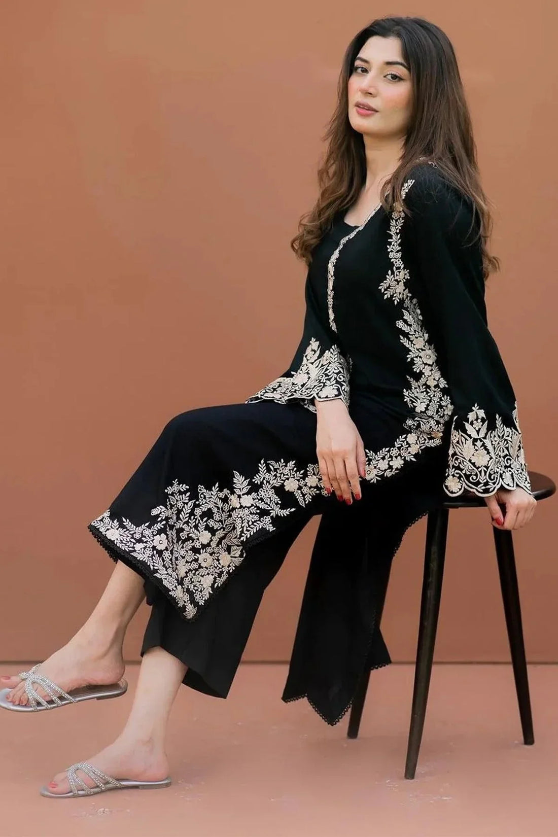 Lawn 2PC Embroidered-1013